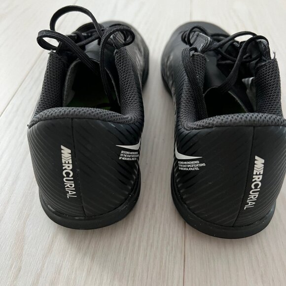 Nike Mercurial Vapor 15 Club DJ5955-001 Black Lace Up Soccer Shoes Kids size 3 - Picture 6 of 6